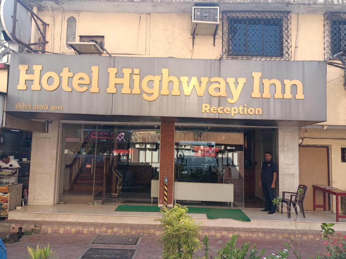 Hotel Highway Inn Andheri East Mumbai  Buitenkant foto